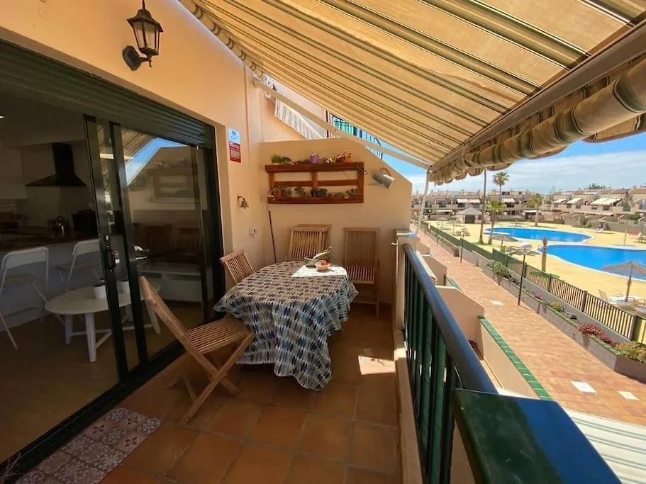 Cozy 2-Floor Apartment With Pool - Casa Nivaria 코스타델실렌시오