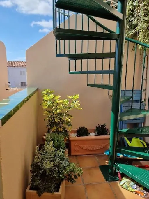 Cozy 2-Floor Apartment With Pool - Casa Nivaria 코스타델실렌시오